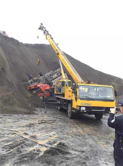 潞城上犹道路救援